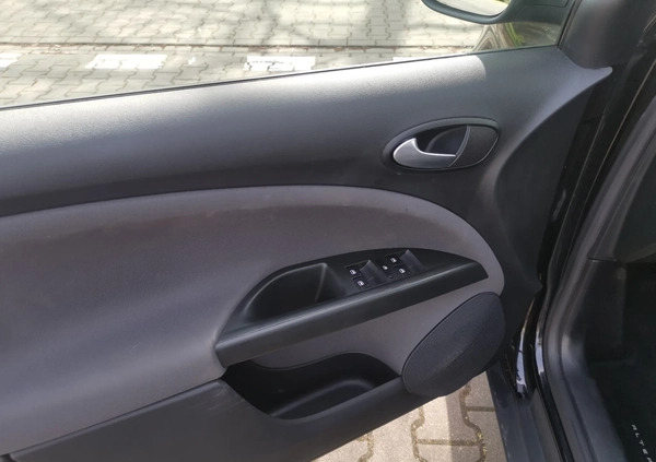 Seat Altea XL cena 32800 przebieg: 136902, rok produkcji 2015 z Bydgoszcz małe 172